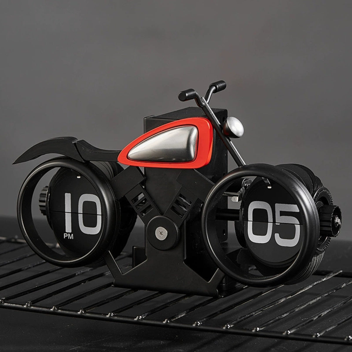 Motorcycle Flip Clock - Horloge de bureau rétro pour les cyclistes et les collectionneurs