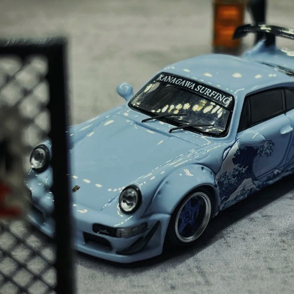 1:64 Scale Porsche 964 Kanagawa Wave Edition Diecast Model Car