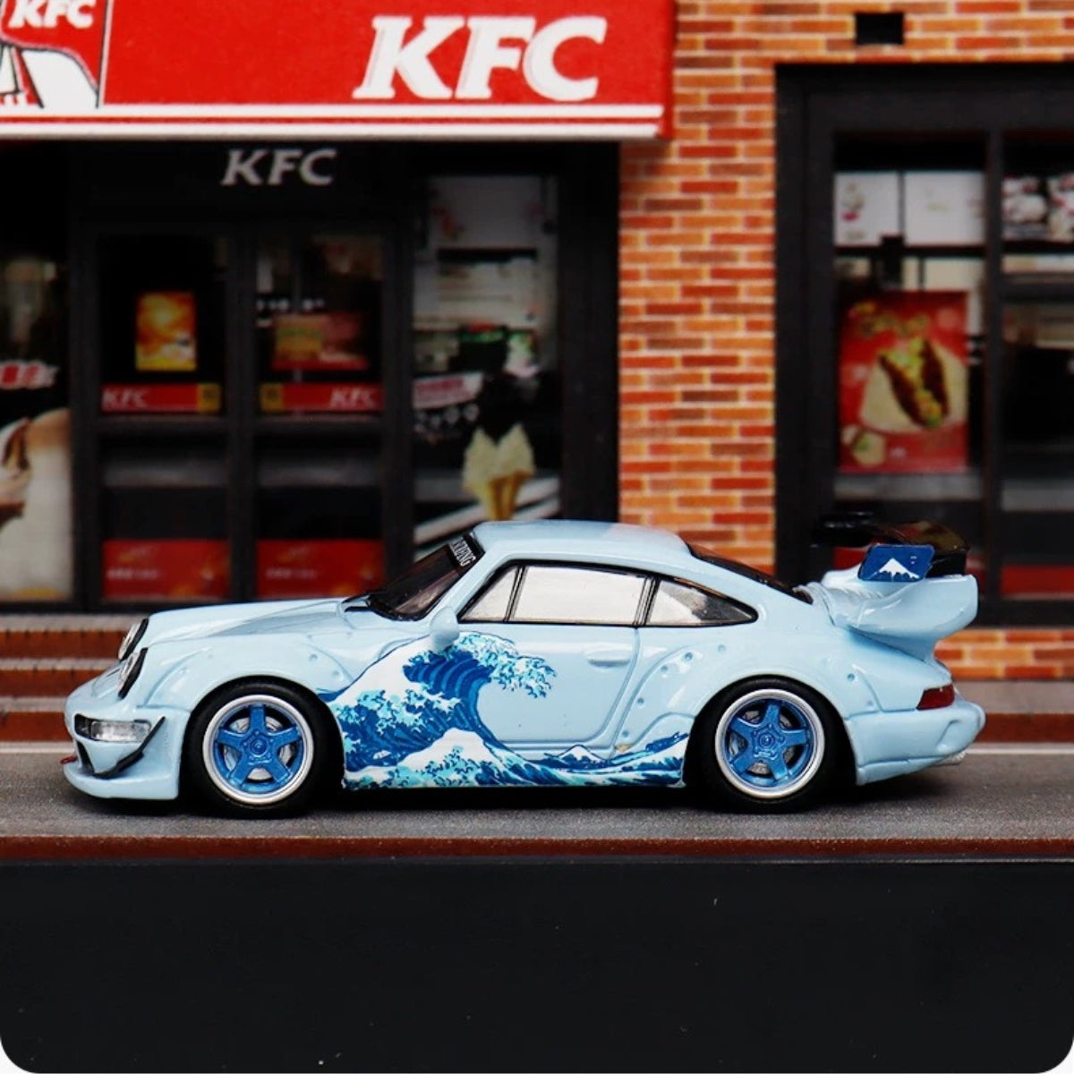 1:64 Scale Porsche 964 Kanagawa Wave Edition Diecast Model Car